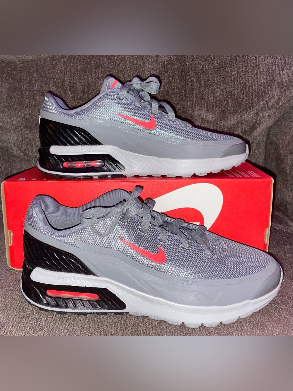Men’s Size 8.5 Women’s Size 10 Air Max Bia Shoes